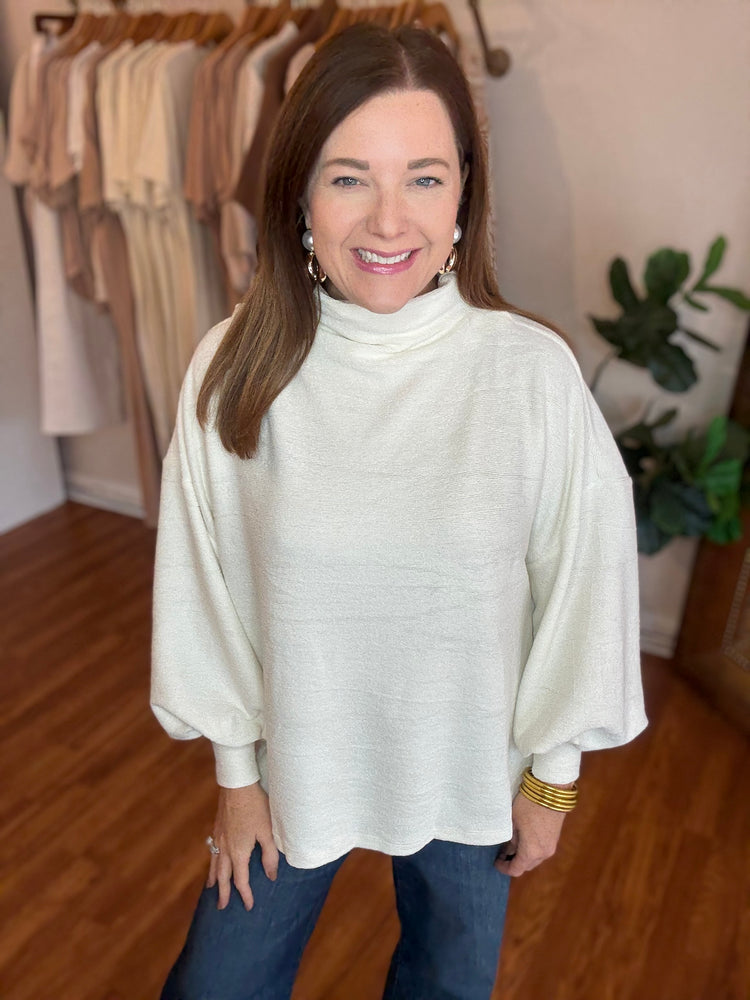 Cloud Nine Top in Off White