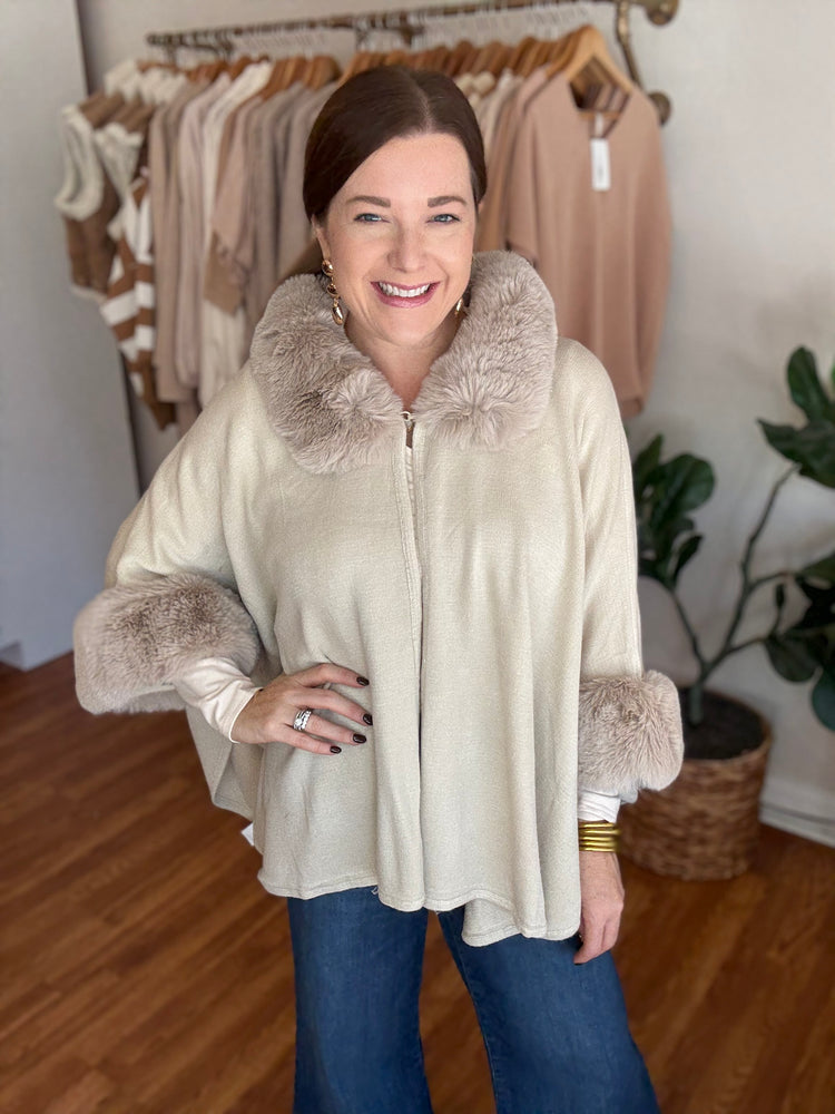 Central Park Poncho in Ivory