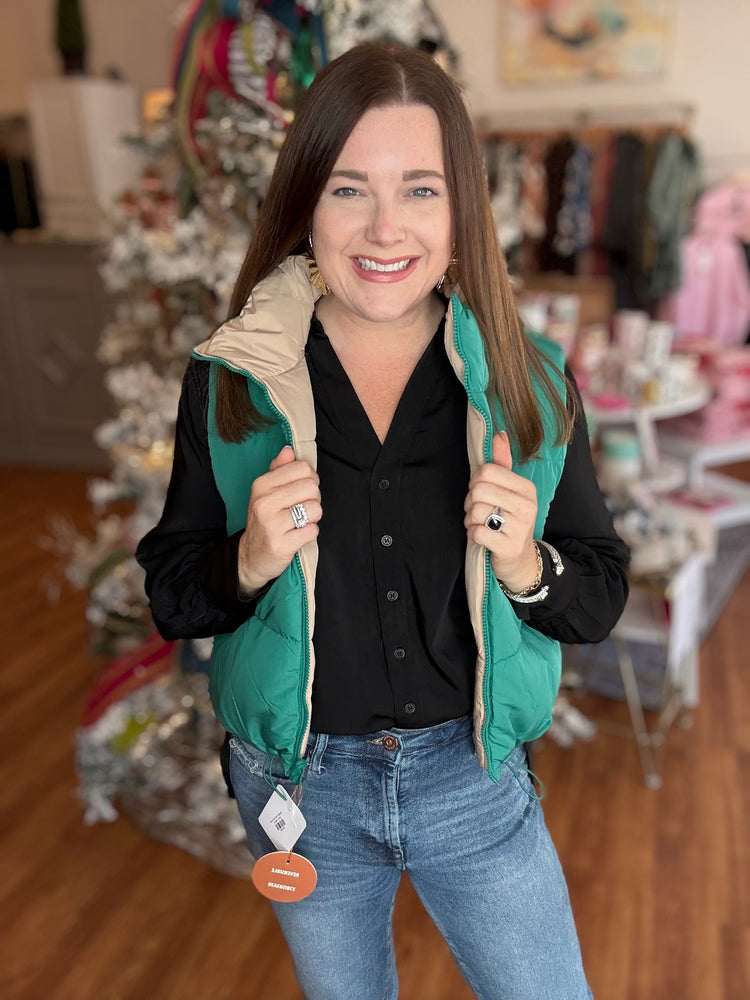 Reversible Puffer Vest in Green