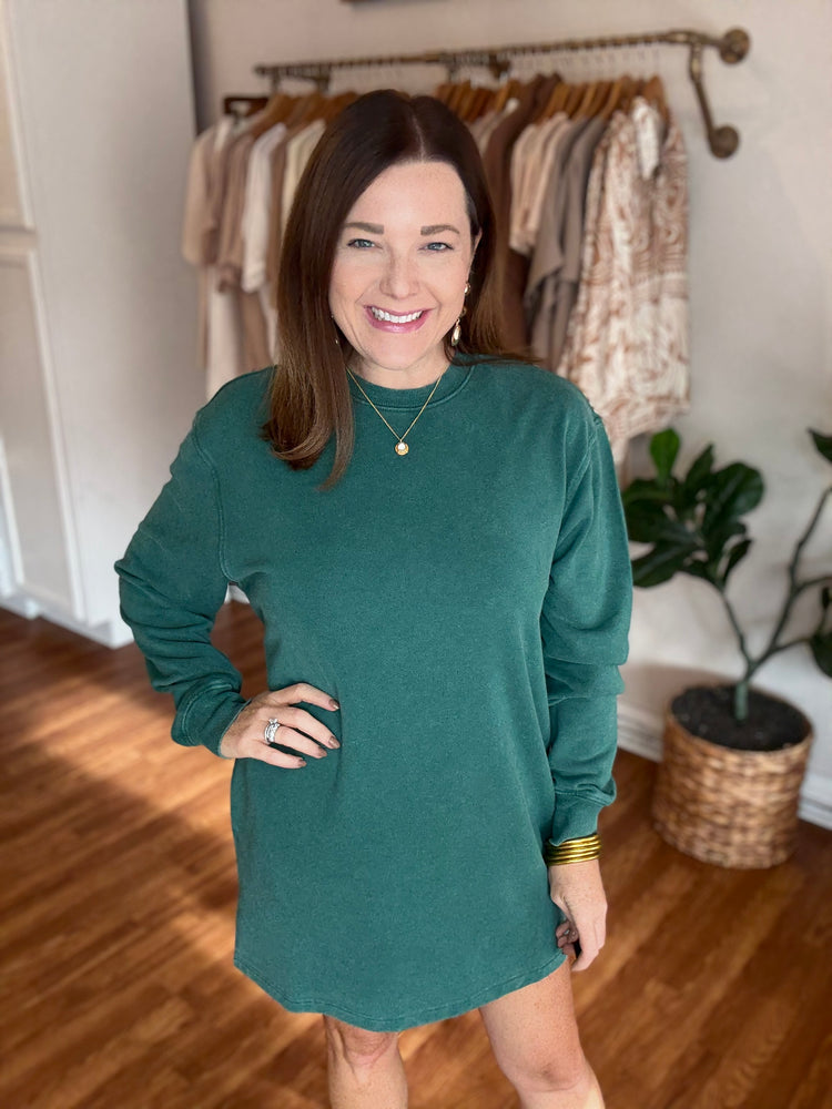 Weekend Sweatshirt Dress in Green