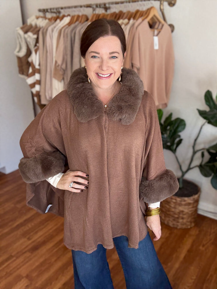 Central Park Poncho in Mocha