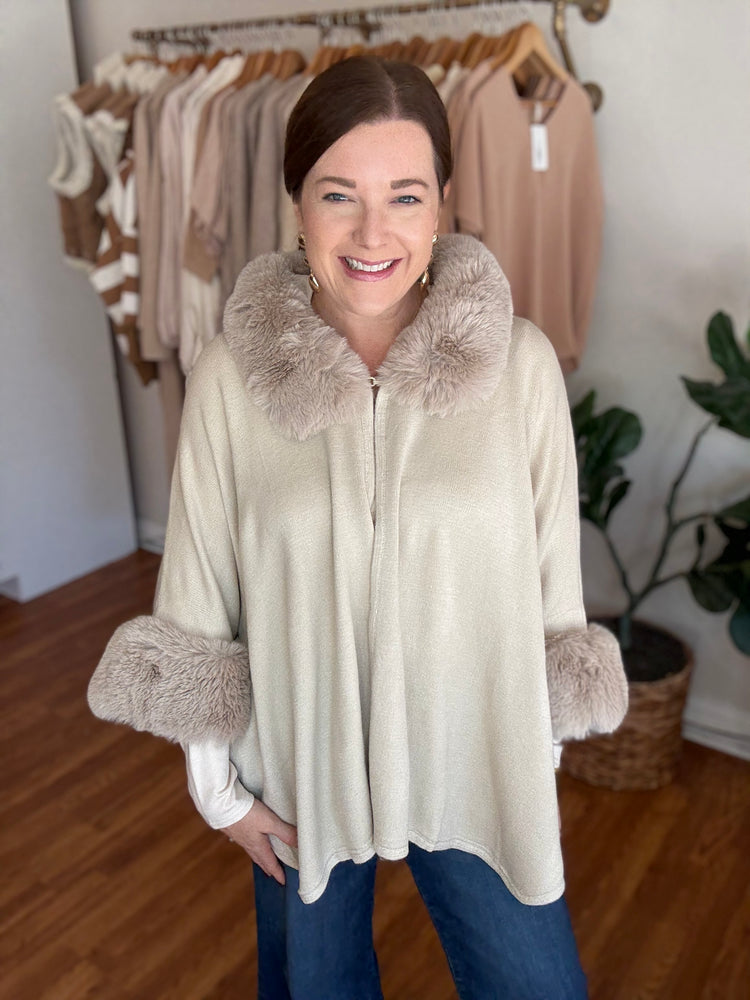 Central Park Poncho in Ivory