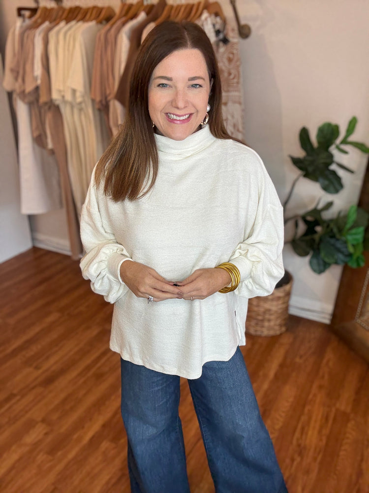 Cloud Nine Top in Off White