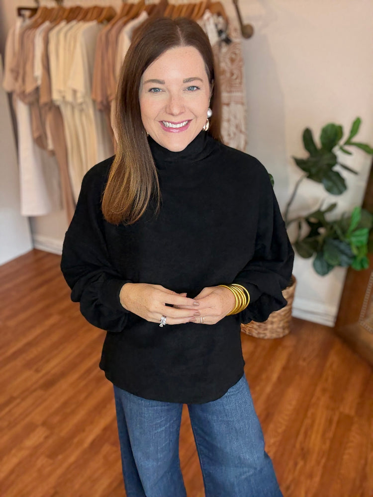 Cloud Nine Top in Black