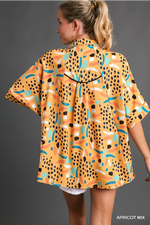 Jazzy in the Jungle Top in Apricot